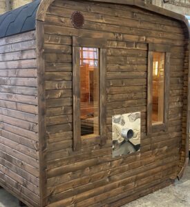 Glass 2 stk. 30 x 90 cm. bakvegg